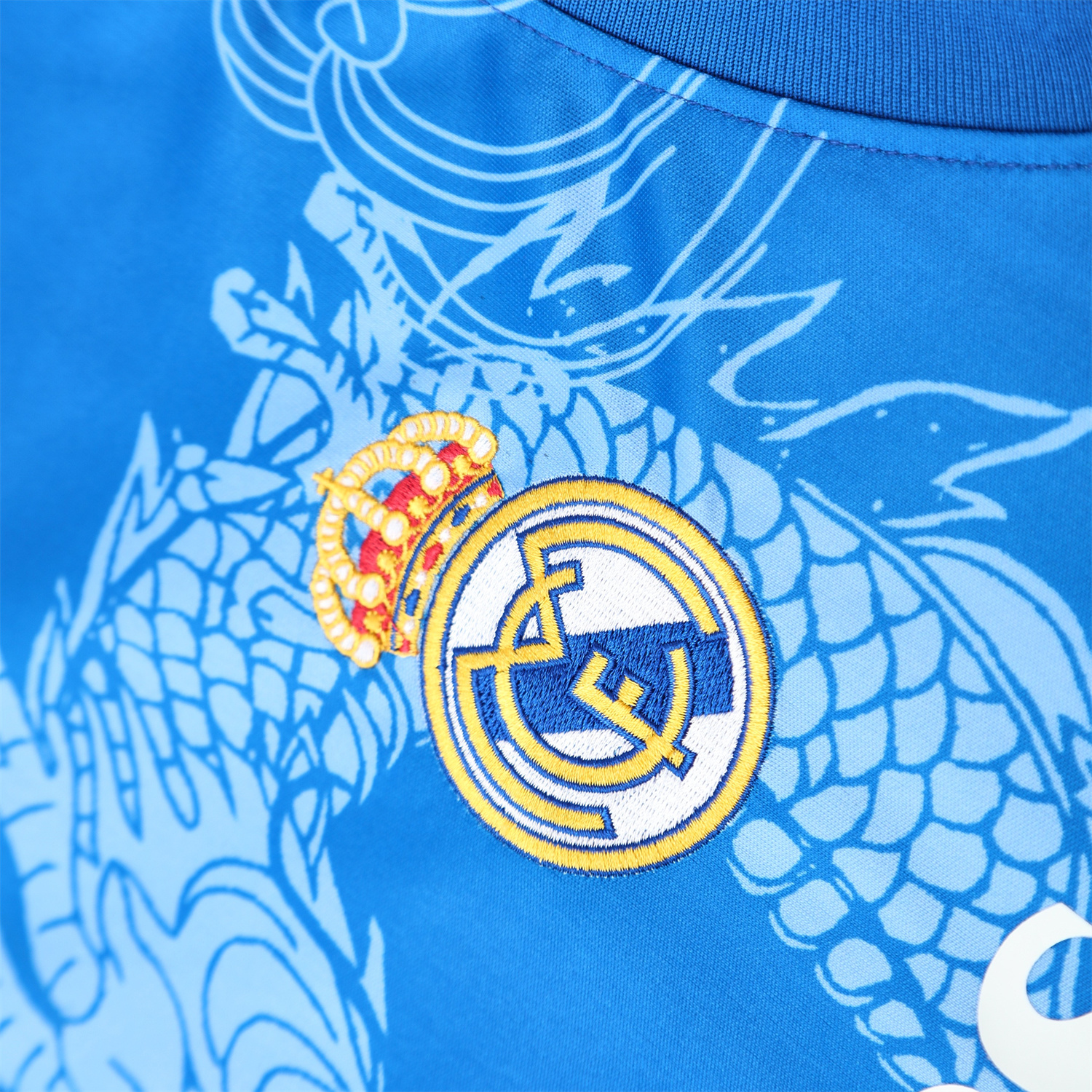 TFK-turbofussballkit-Real Madrid 25-26 Vest Training Set - Blue Black Dragon Vest & Black-White Shorts