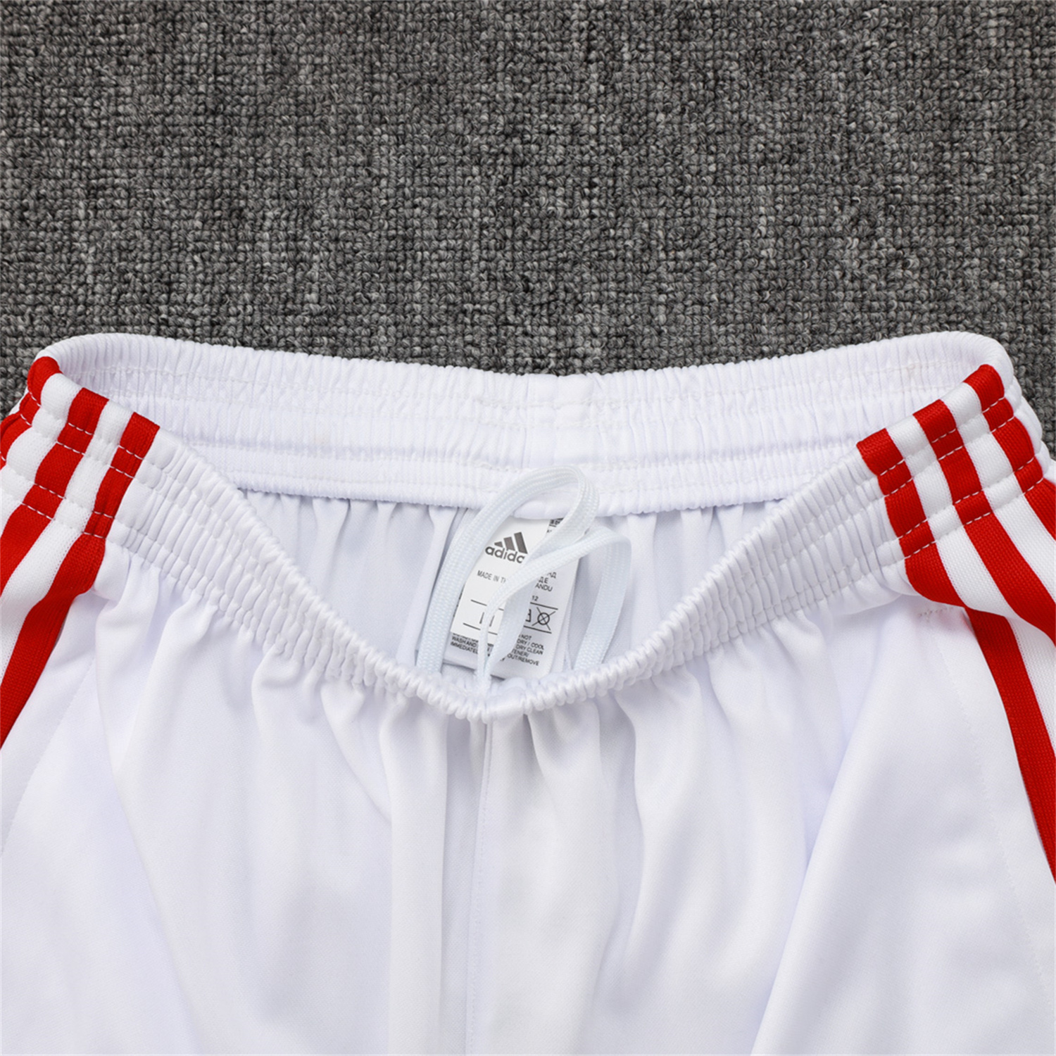 TFK-turbofussballkit-Bayern Munich 2025 125th Anniversary Vest Training Set - White Top and Shorts