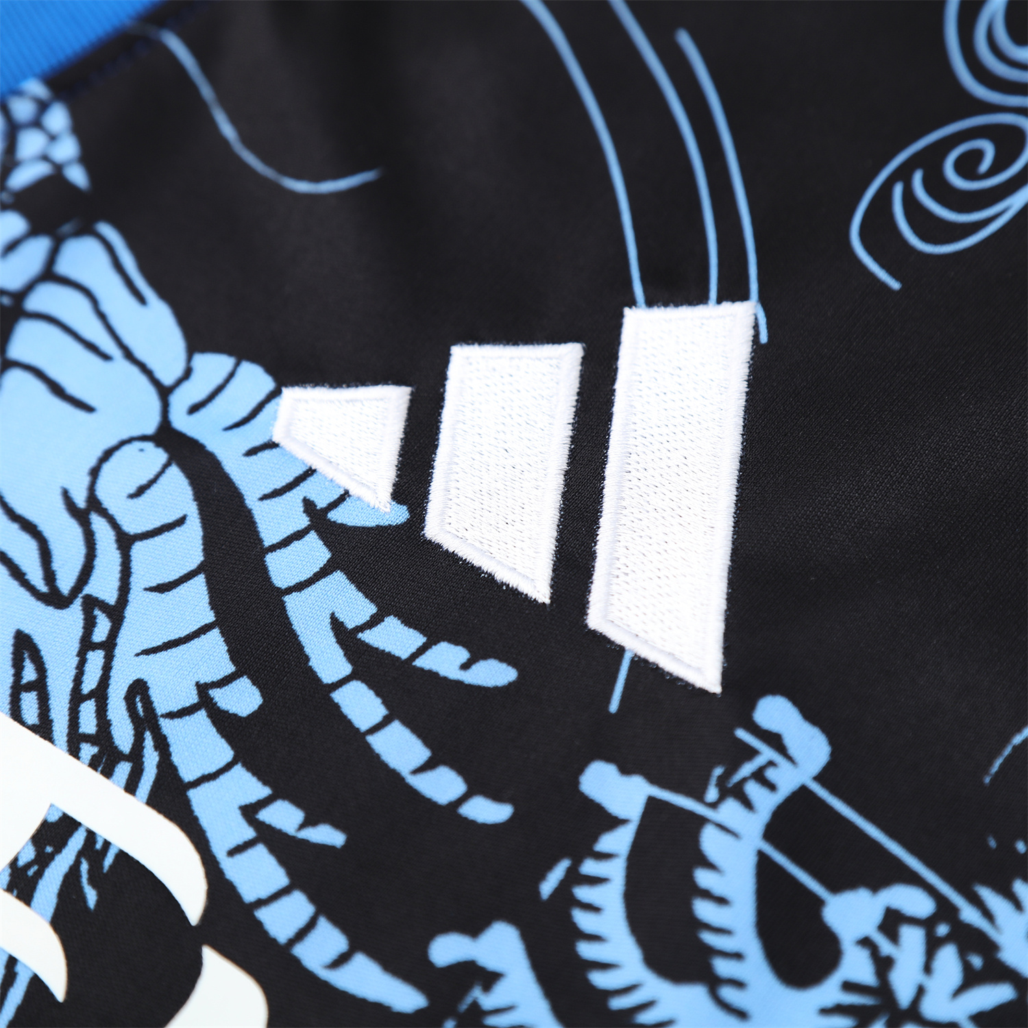 TFK-turbofussballkit-Real Madrid 25-26 Vest Training Set - Blue Black Dragon Vest & Black-White Shorts