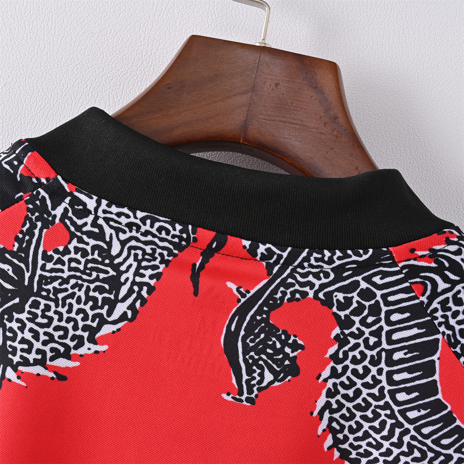 TFK-turbofussballkit-Retro Manchester United 2019-20 Chinese New Year Special Edition Jersey