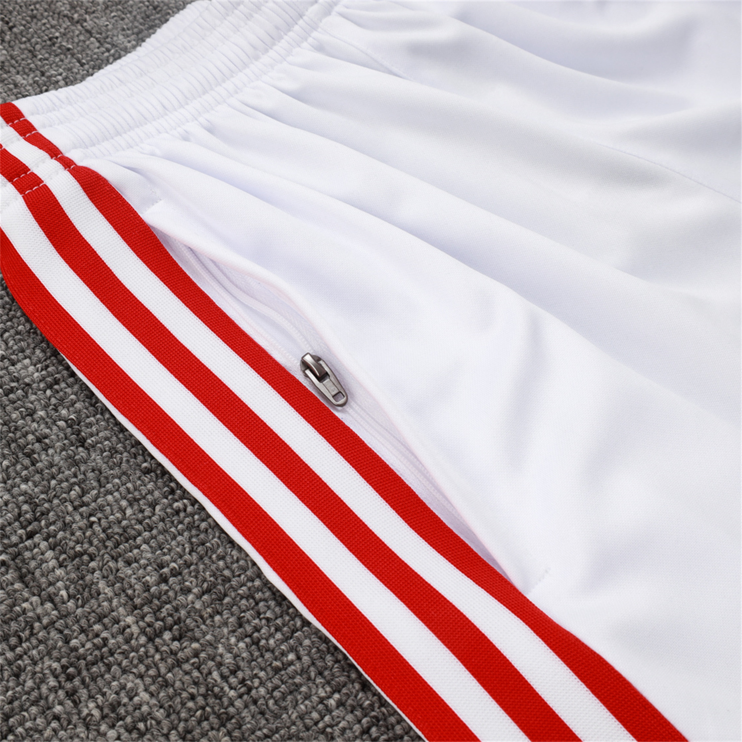 TFK-turbofussballkit-Bayern Munich 2025 125th Anniversary Vest Training Set - White Top and Shorts