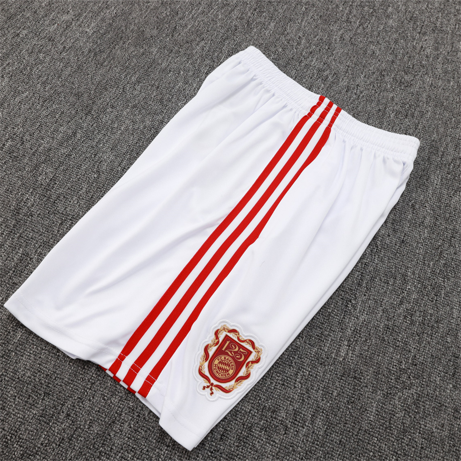 TFK-turbofussballkit-Bayern Munich 2025 125th Anniversary Vest Training Set - White Top and Shorts